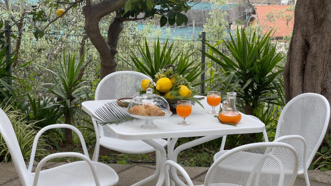 Villaggio Villa Lubrense ماسّا لوبْرينسِ المظهر الخارجي الصورة