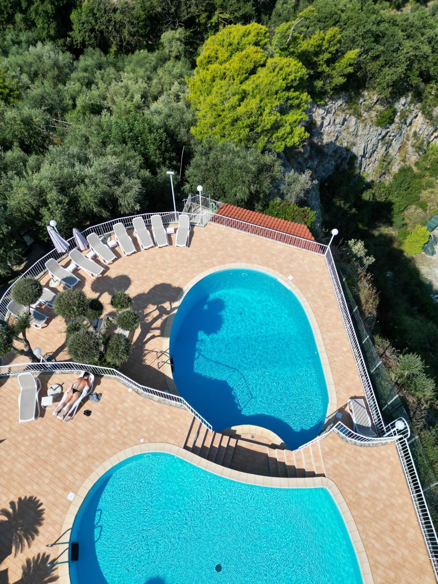 Villaggio Villa Lubrense ماسّا لوبْرينسِ المظهر الخارجي الصورة