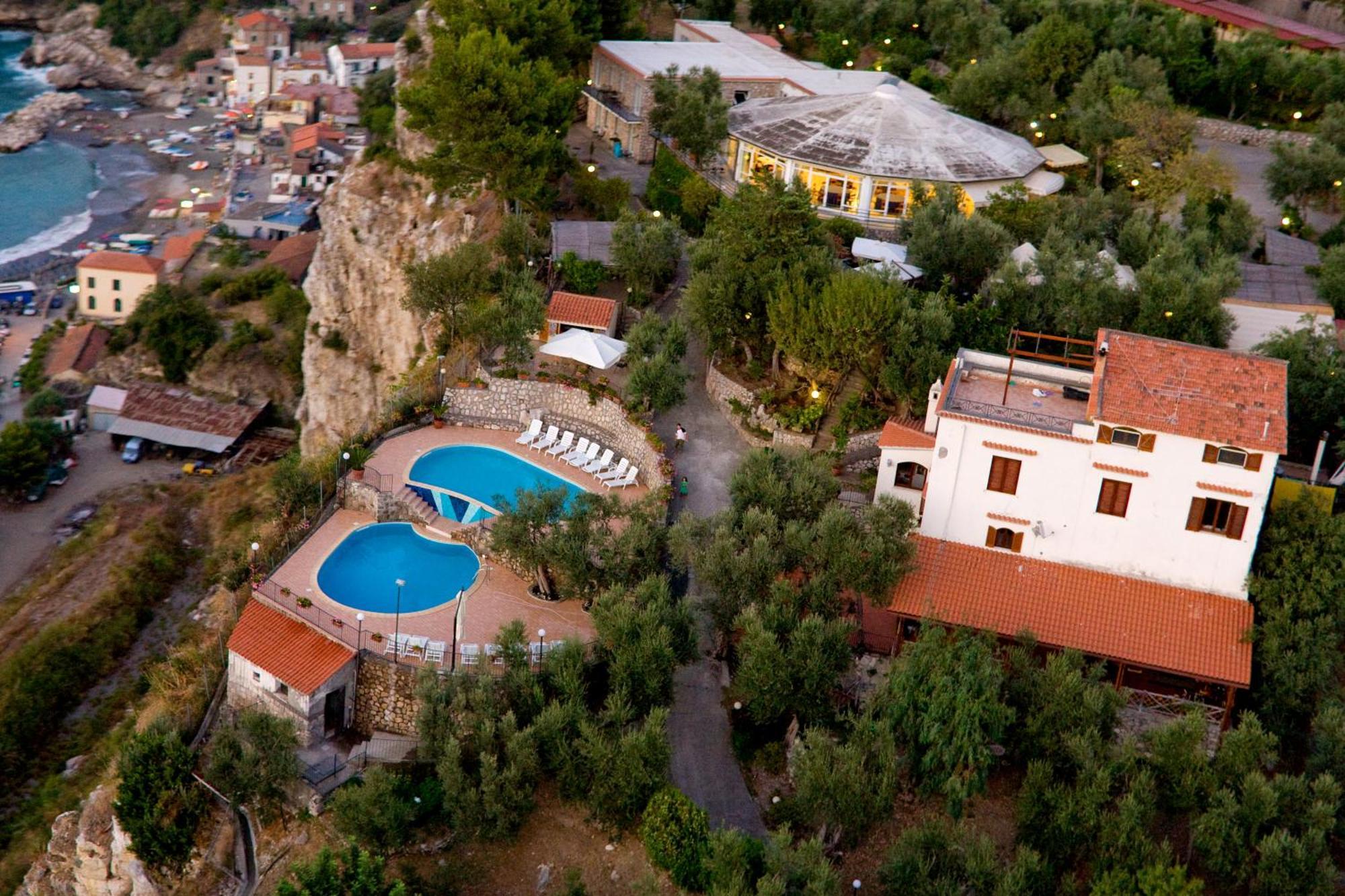 Villaggio Villa Lubrense ماسّا لوبْرينسِ المظهر الخارجي الصورة
